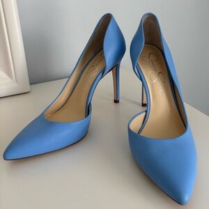 Jessica Simpson Women’s Sky Blue Pointed Heels